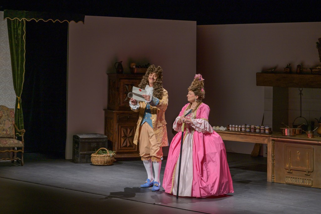 Les comédiens du Dîner de Condé en costume